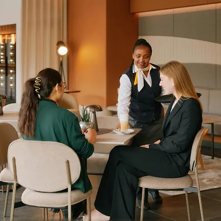 Lufthansa - Than A Conference 4*