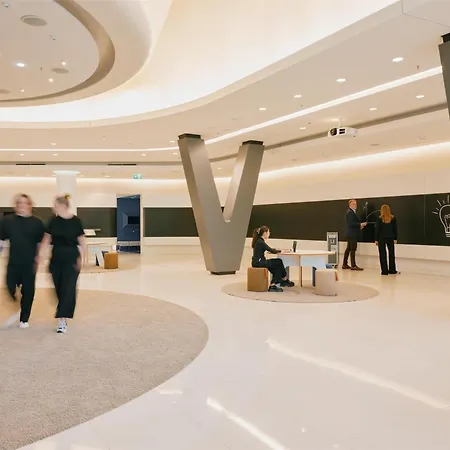 Hotel Lufthansa - Than A Conference 4*