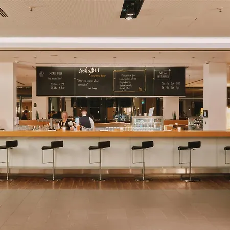 Hotel Lufthansa - Than A Conference 4*