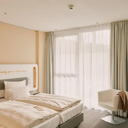 Hotel Lufthansa - Than A Conference