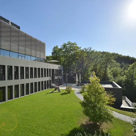 Lufthansa - Than A Conference Hotel Seeheim-Jugenheim