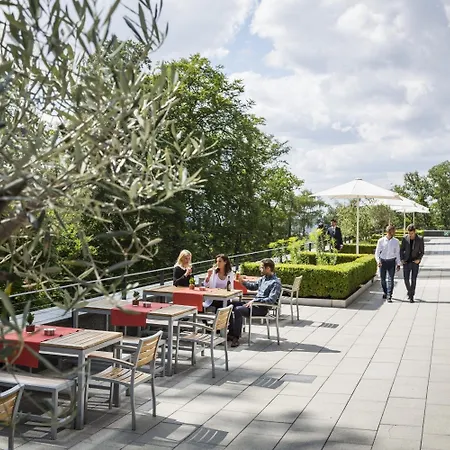 Lufthansa - Than A Conference 4*