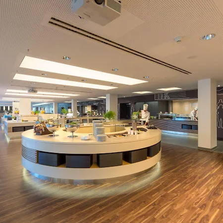 Lufthansa - Than A Conference Hotel Seeheim-Jugenheim