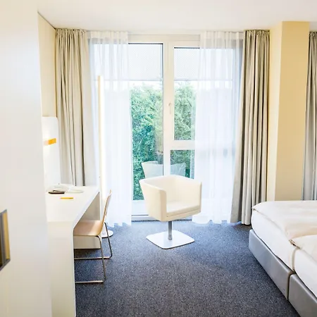 Lufthansa - Than A Conference Hotel Seeheim-Jugenheim