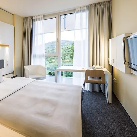 Hotel Lufthansa - Than A Conference