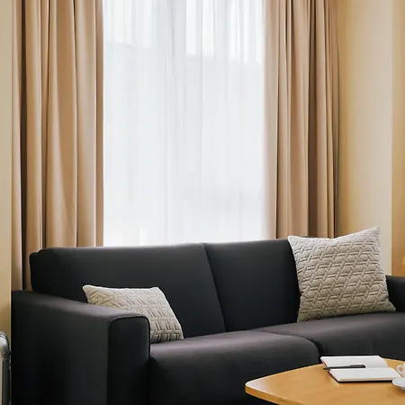 Lufthansa - Than A Conference Hotel