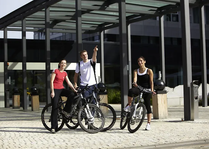 Lufthansa - Than A Conference Hotel 4*