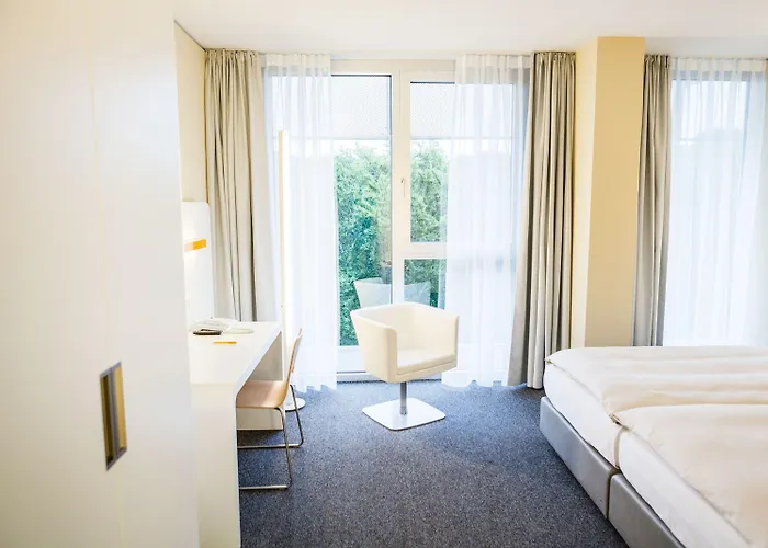 Lufthansa - Than A Conference Hotel Seeheim-Jugenheim